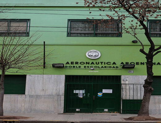 Escuela Nº 7 DE 19 Aeronáutica Argentina - Imagen 1